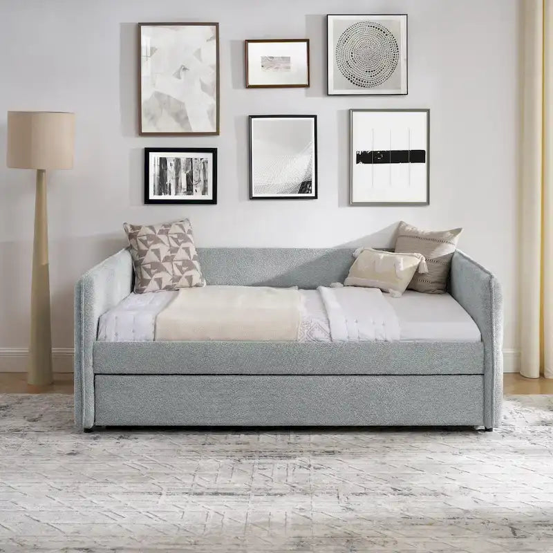 Full Boucle Daybed with Trundle