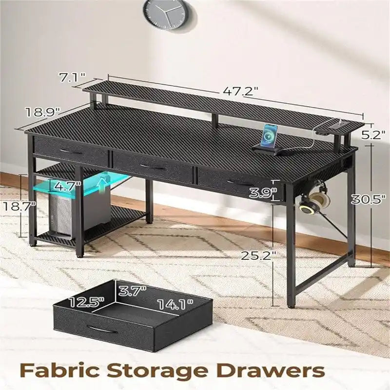 Bureau d'ordinateur avec alimentation