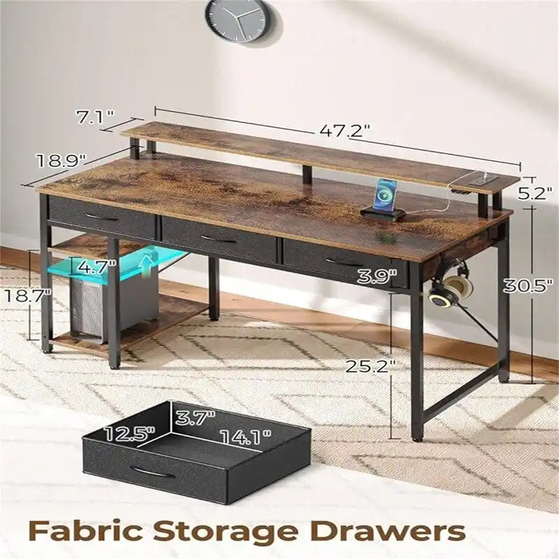 Bureau d'ordinateur avec alimentation